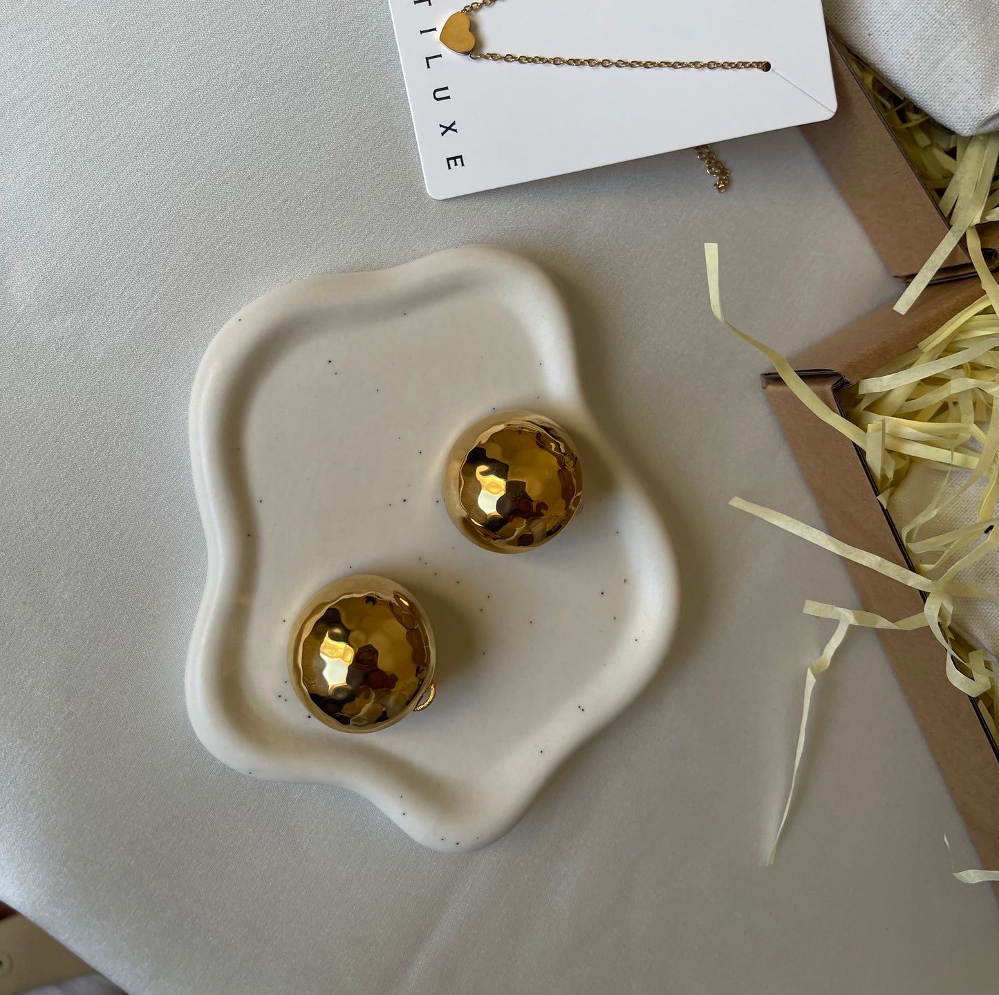 Round Earrings