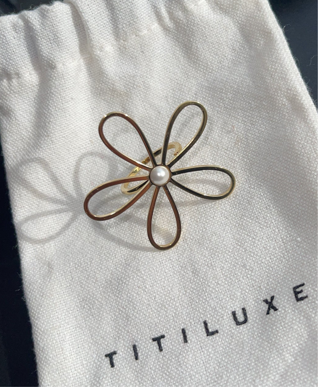 Lily Ring